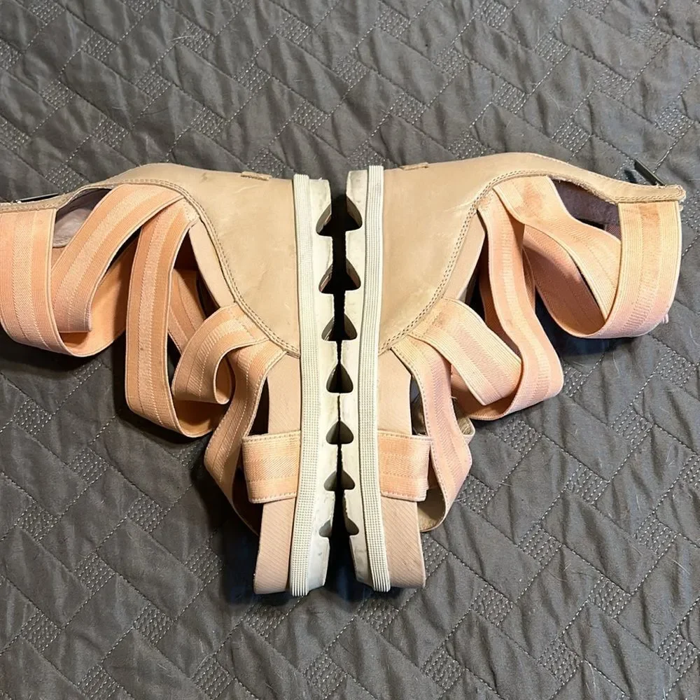 Sorel Leather Joanie II Platform Wedge Sandals 9